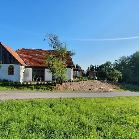 Wohlfuehloase Am Trausdorfberg Mit Sauna, Whirlpool Und Panorama Appartamento