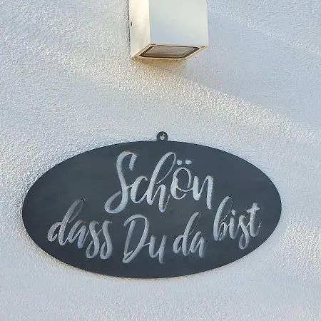 Appartamento Wohlfuehloase Am Trausdorfberg Mit Sauna, Whirlpool Und Panorama