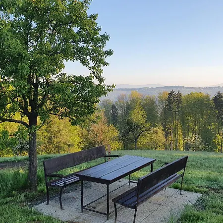 شقة Wohlfuehloase Am Trausdorfberg Mit Sauna, Whirlpool Und Panorama *