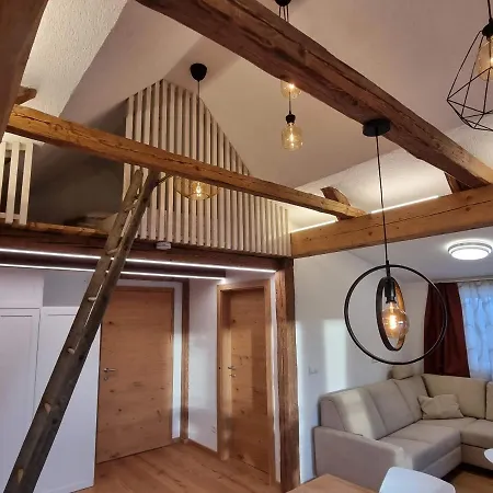 Wohlfuehloase Am Trausdorfberg Mit Sauna, Whirlpool Und Panorama