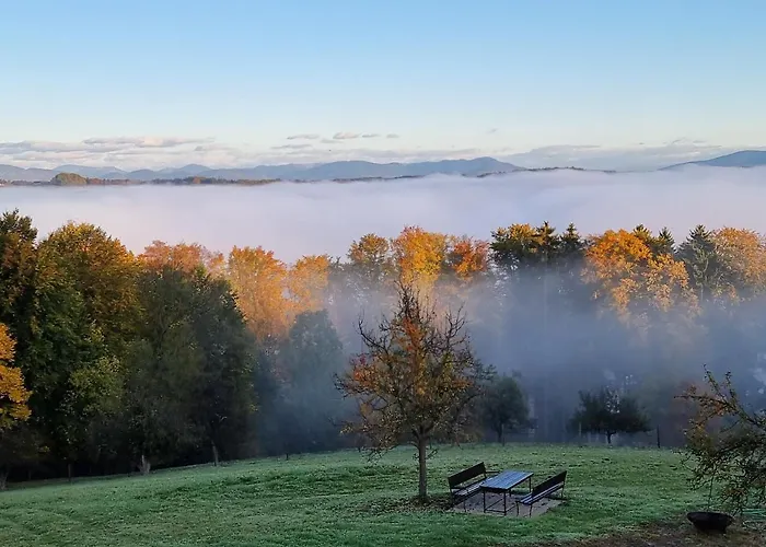 Wohlfuehloase Am Trausdorfberg Mit Sauna, Whirlpool Und Panorama شقة