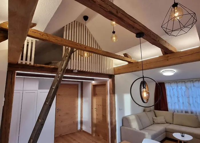 Wohlfuehloase Am Trausdorfberg Mit Sauna, Whirlpool Und Panorama