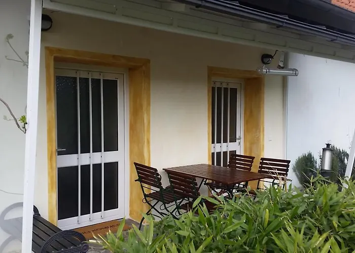 Wohlfuehloase Am Trausdorfberg Mit Sauna, Whirlpool Und Panorama شقة *