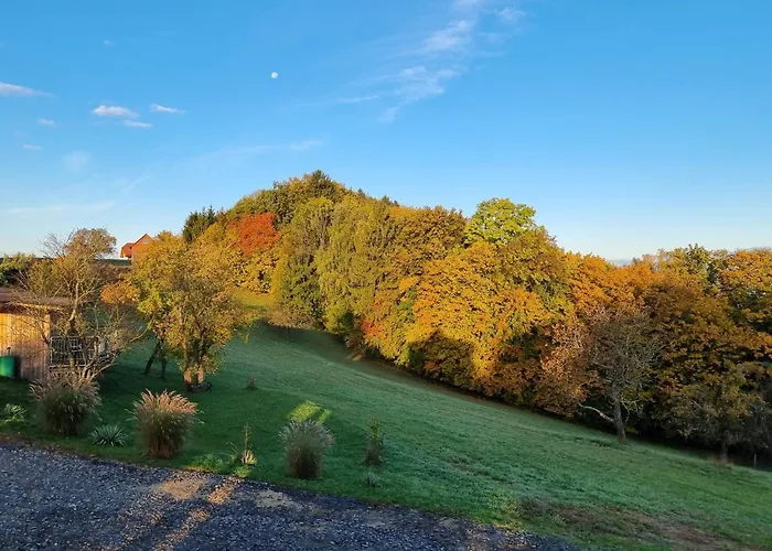Wohlfuehloase Am Trausdorfberg Mit Sauna, Whirlpool Und Panorama شقة Sankt Marein bei Graz